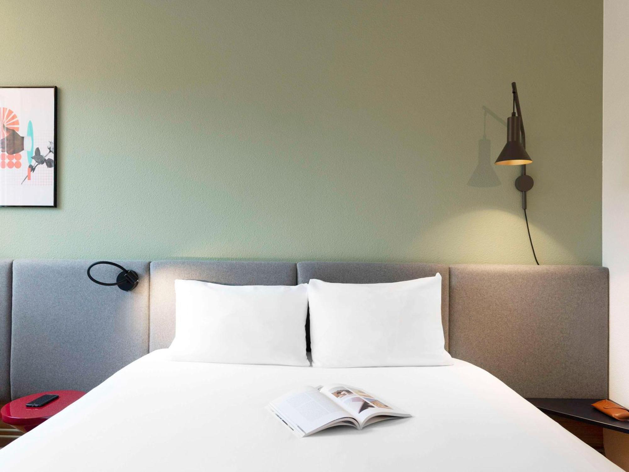 ไอบิส น็องซี บราบัว Hotel วองโดวัวร์-เลส์-นองซี ภายนอก รูปภาพ