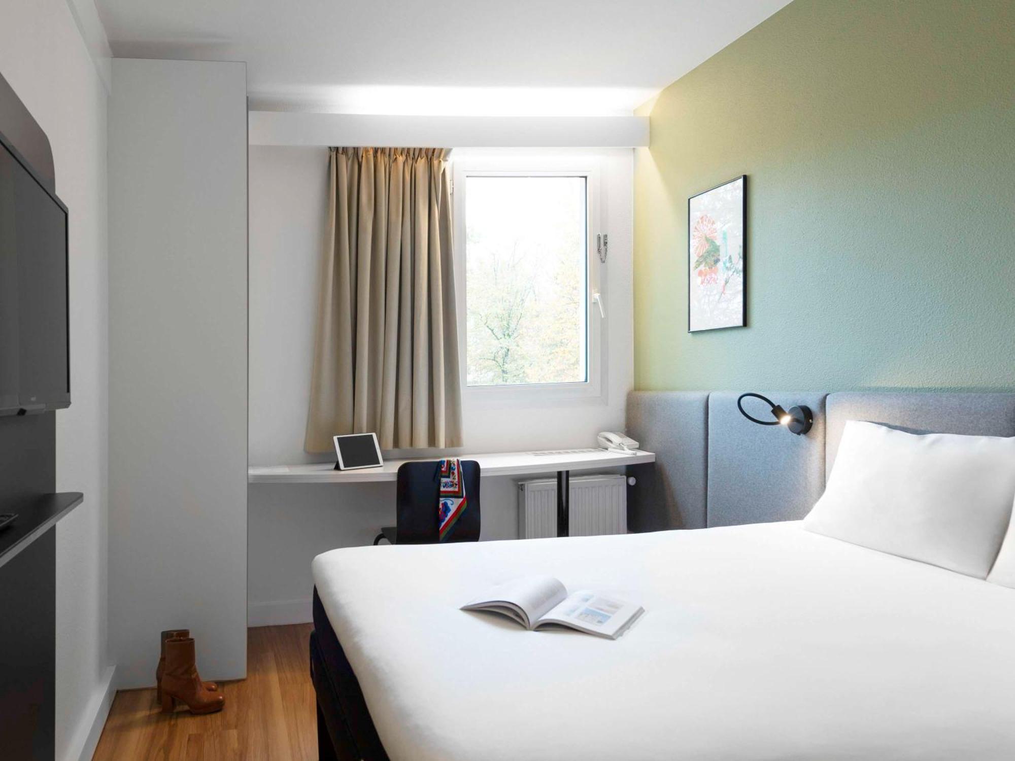 ไอบิส น็องซี บราบัว Hotel วองโดวัวร์-เลส์-นองซี ภายนอก รูปภาพ